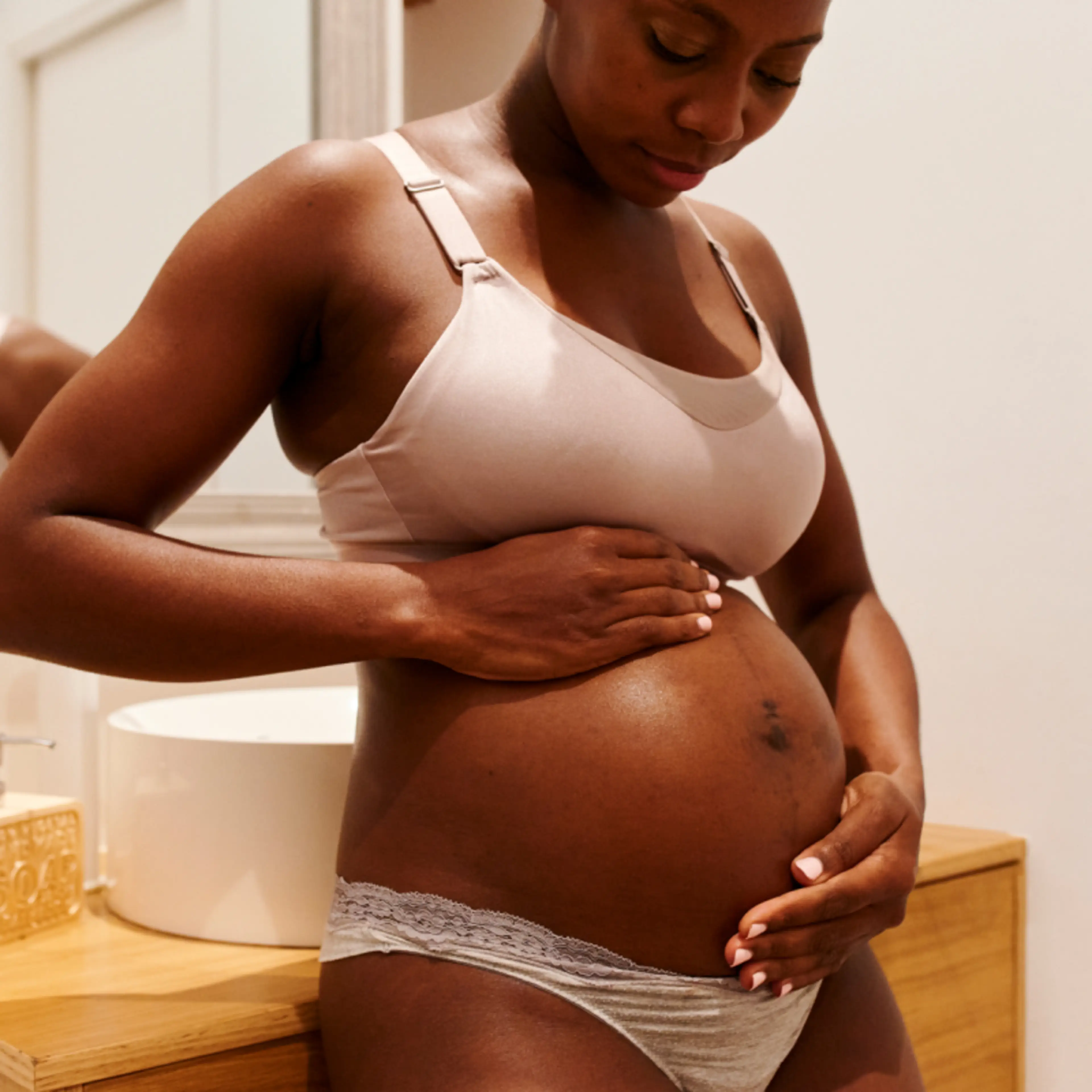 8 Things Pregnancy Does to Your Skin—and How to Deal With Them