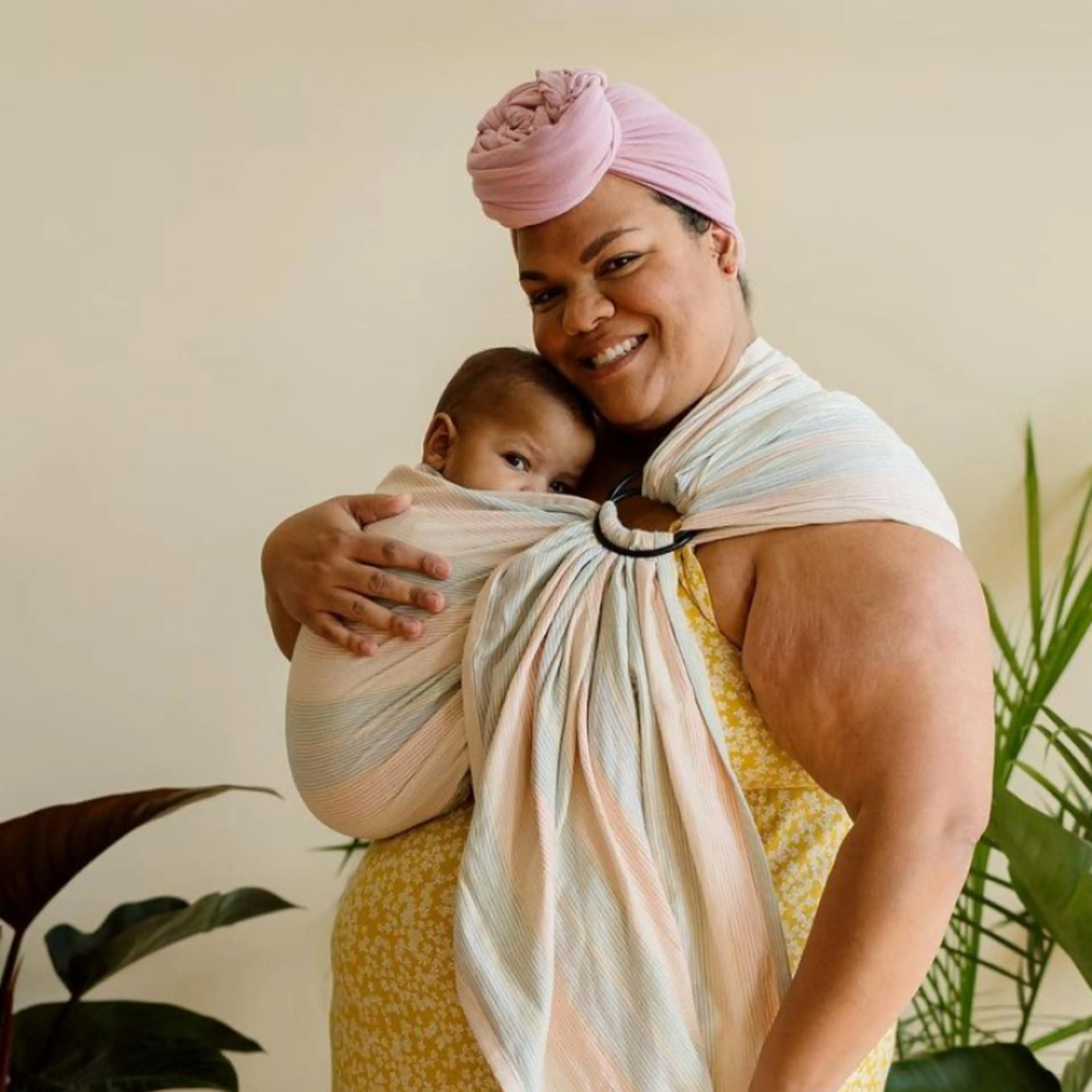 Everything You Need to Know About Babywearing for You and Your Newborn