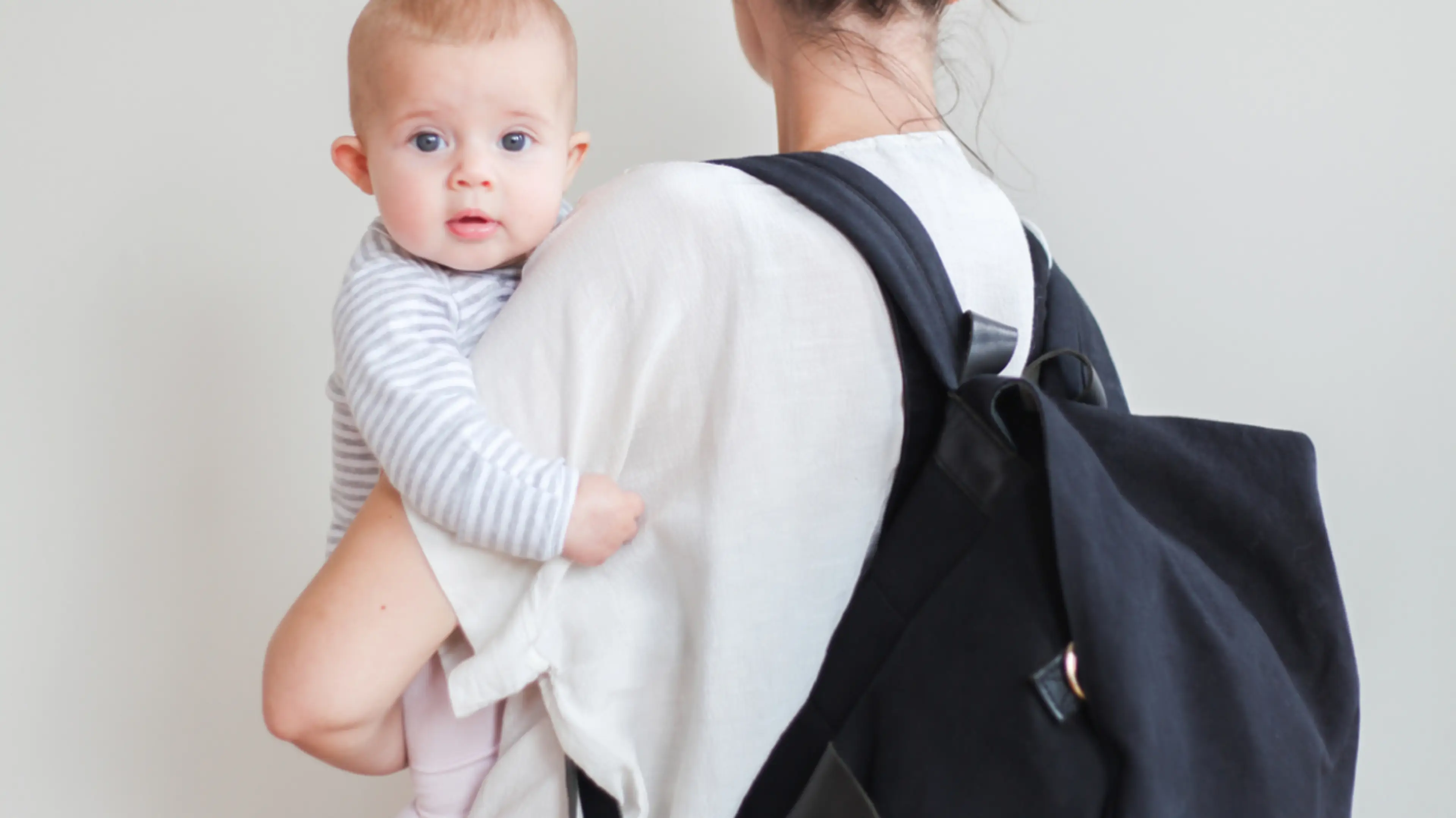 20 Diaper Bag Essentials You Need to Be Prepared For Anything
