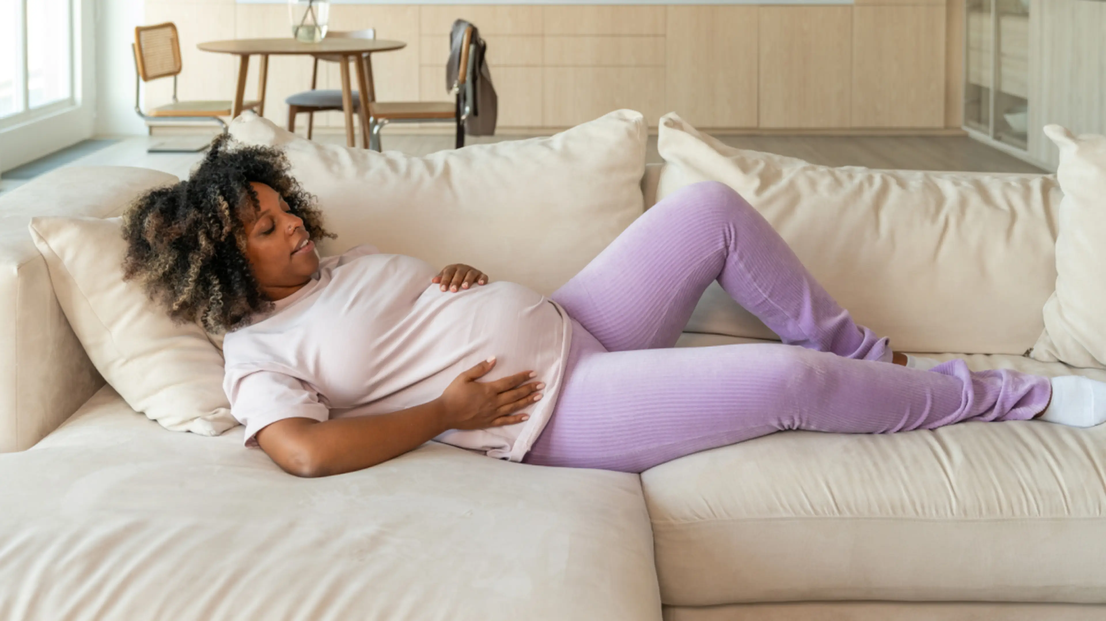 Image for article What’s to Blame for That Pregnancy Hip Pain? 